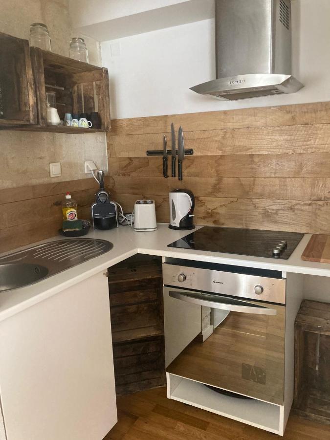 La Cigale Apartment บูแคร์ ภายนอก รูปภาพ