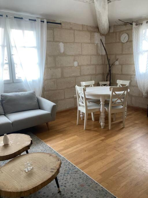 La Cigale Apartment บูแคร์ ภายนอก รูปภาพ